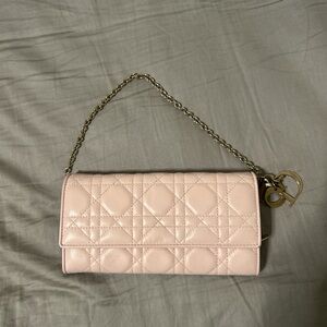 Small pink Dior purse!